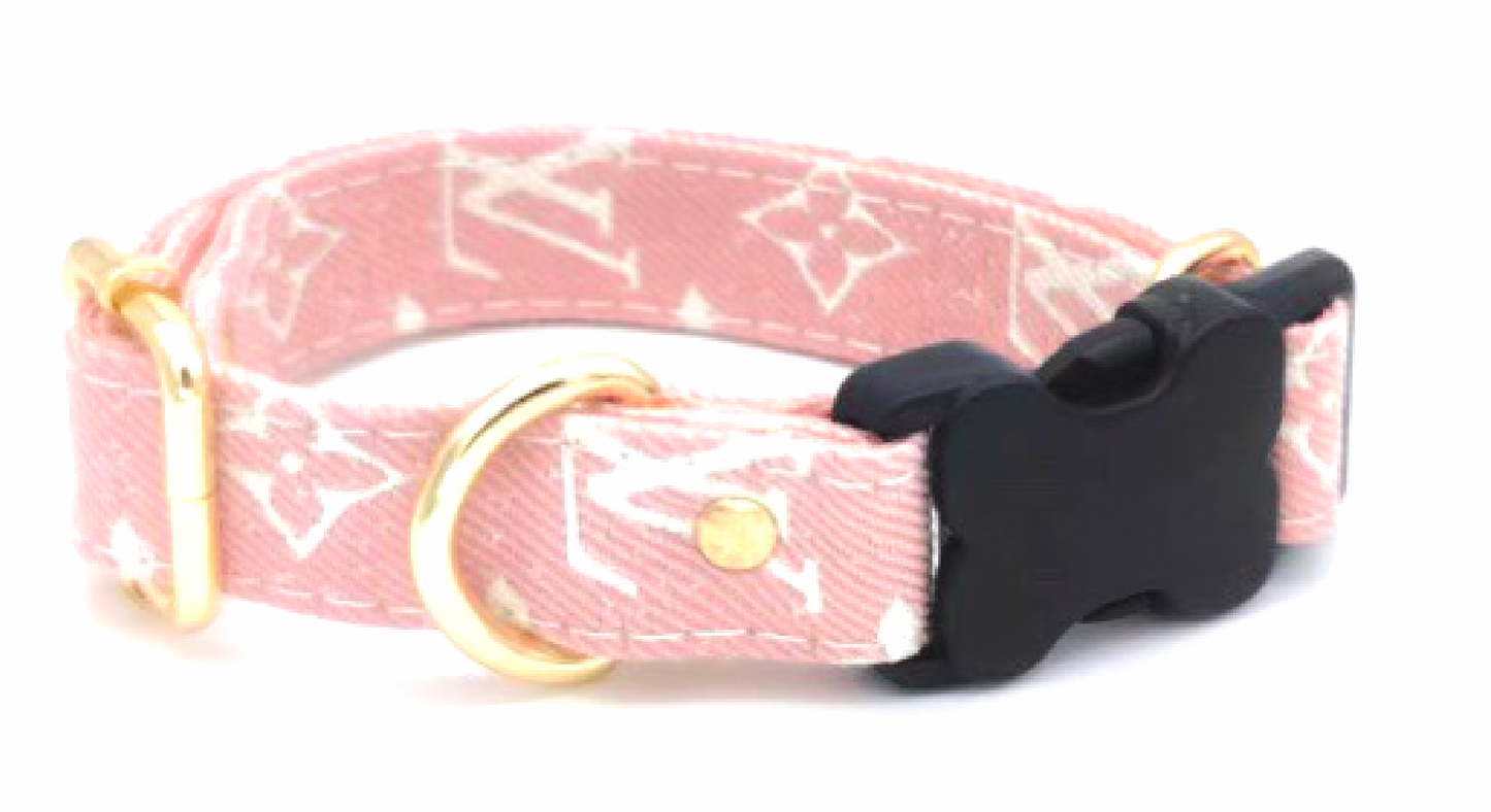 Blush Vuition Collar